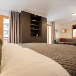 Les Etagnes Hotel