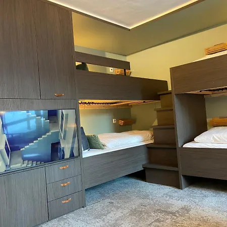 Les Etagnes Hotel 3*