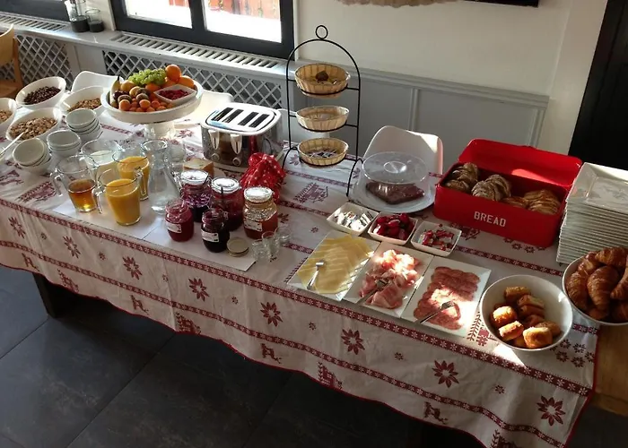 Les Etagnes فندق 3*